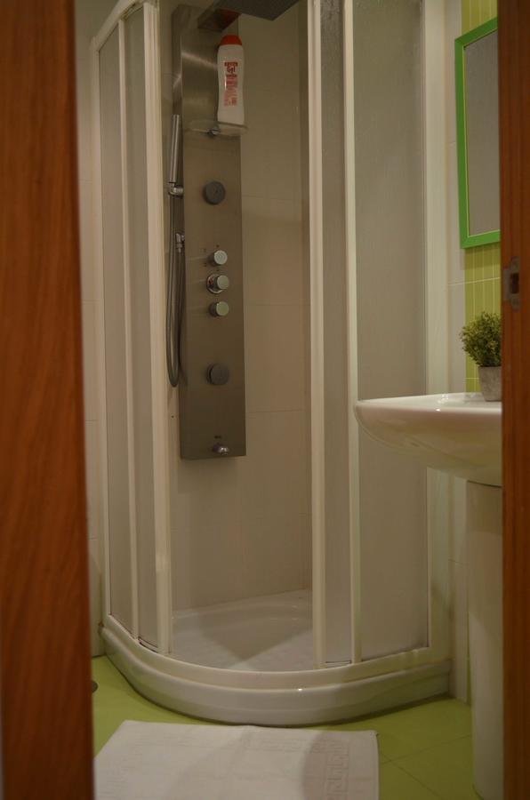 Apartamentos Antares 1 Milladoiro Luaran gambar