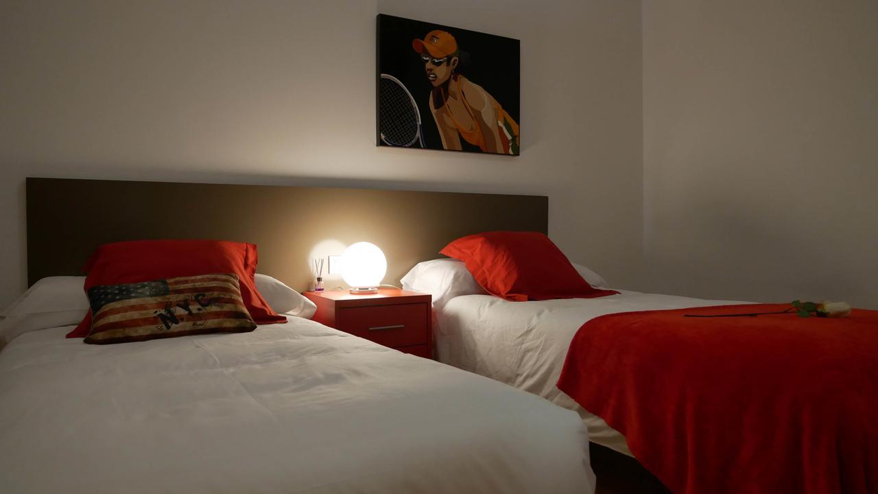Apartamentos Antares 1 Milladoiro Luaran gambar